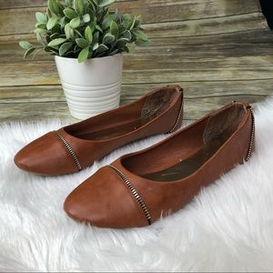 Steven Madden Madden Girl Brown Zipper Flats sz 10